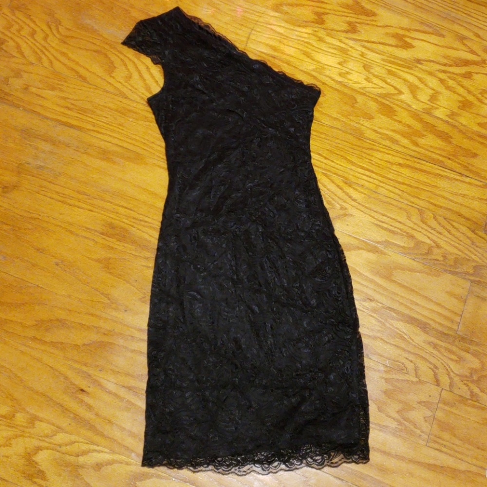 Juniors XS lace black off shoulder mini dress